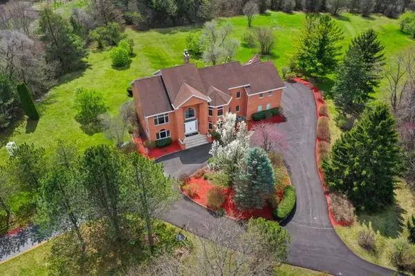 309 Dundee Road, Barrington, IL 60010