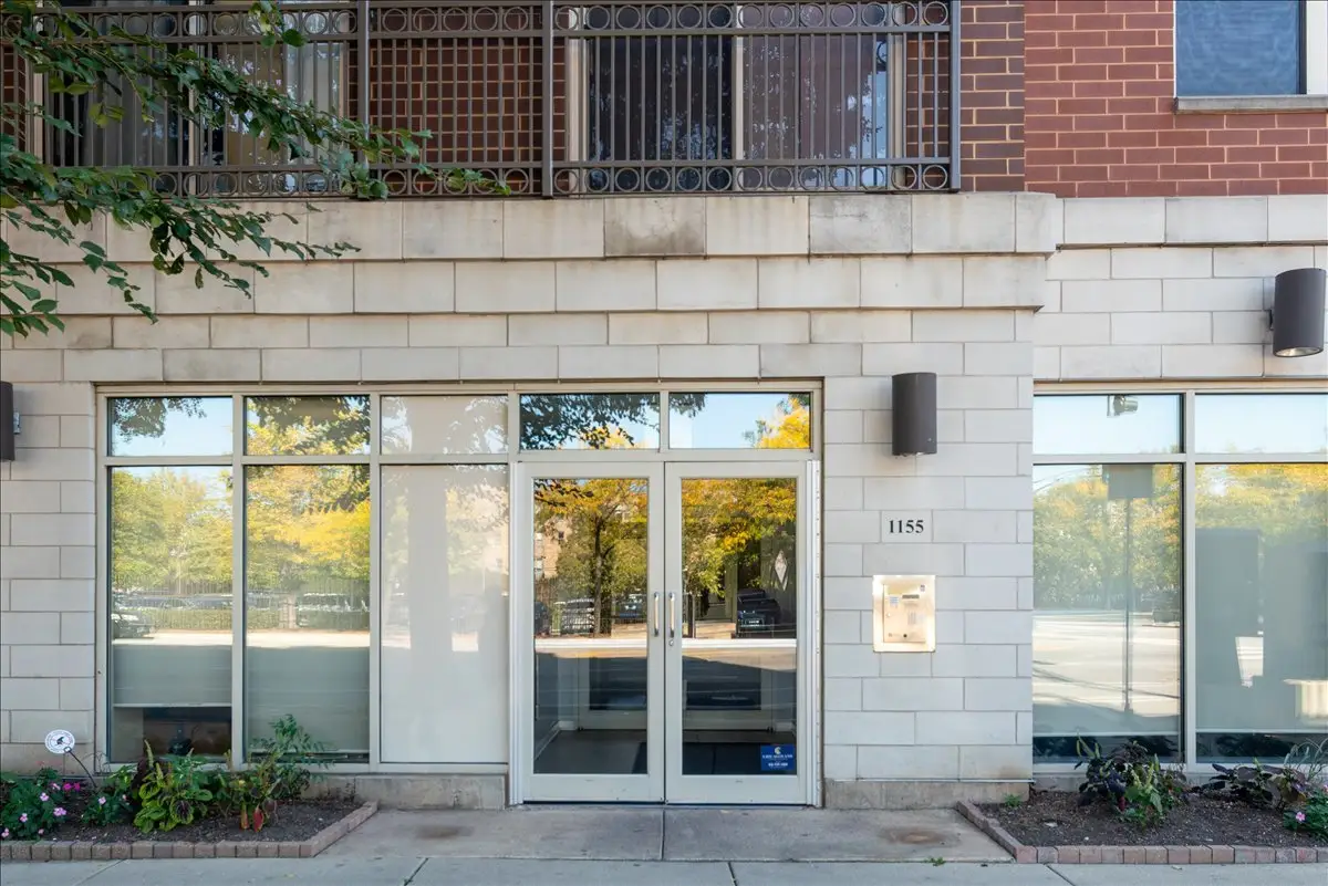 1155 W Roosevelt Road #503, Chicago, IL 60608 - Image #1