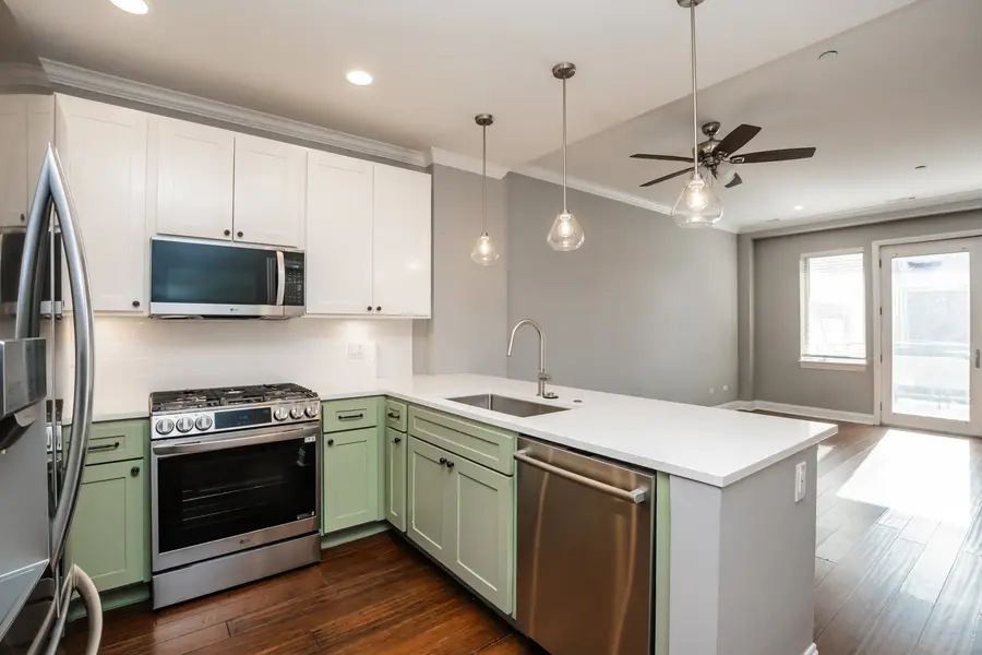 Address Withheld By Seller, Chicago, IL 60625 - Image #2