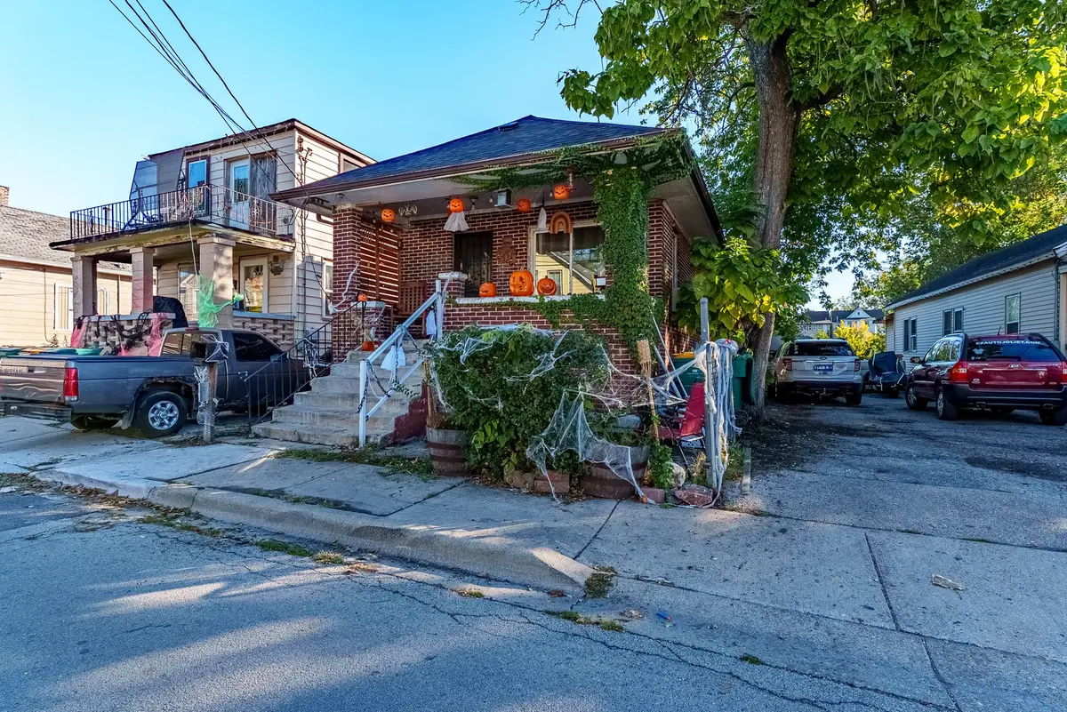 256 Mcroberts Street, Joliet, IL 60432 - Image #1