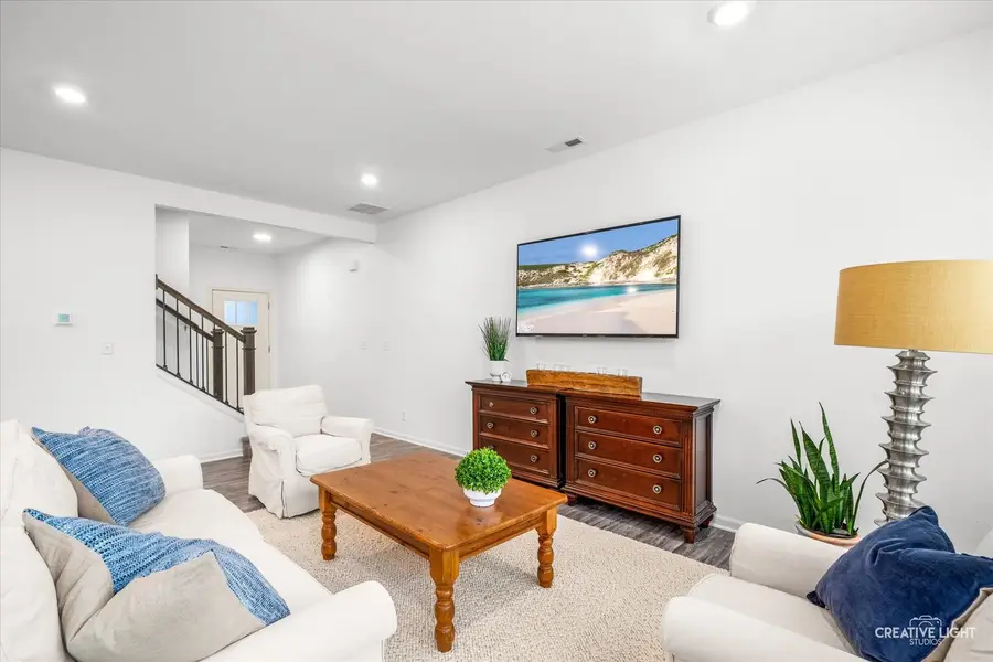 1066 Moraine Drive, South Elgin, IL 60177 - Image #3