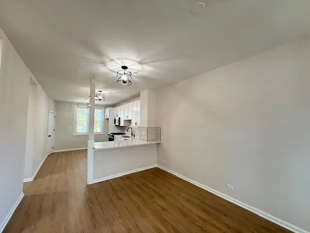 10642 S Langley Avenue, Chicago, IL 60628 - Image #3