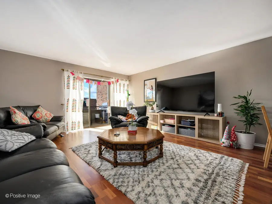 1931 Prairie Square #311, Schaumburg, IL 60173 - Image #3