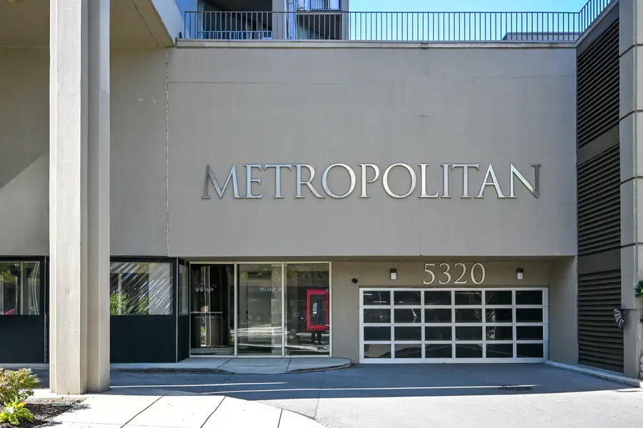 5320 N Sheridan Road #1011, Chicago, IL 60640 - Image #2