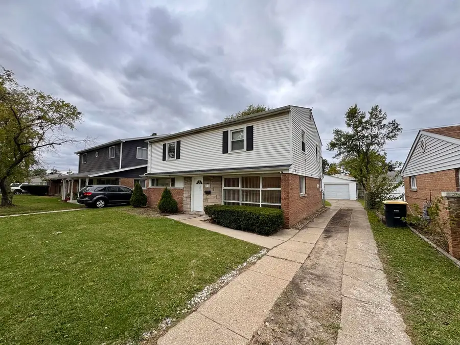 17318 Walter Street, Lansing, IL 60438 - Image #2
