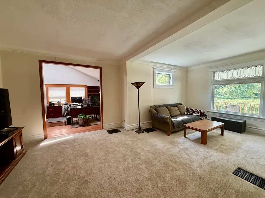 9801 S Longwood Drive, Chicago, IL 60643 - #3