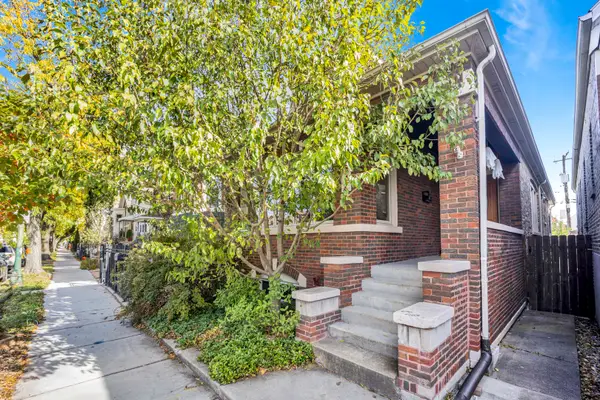 3647 S Damen Avenue, Chicago, IL 60609