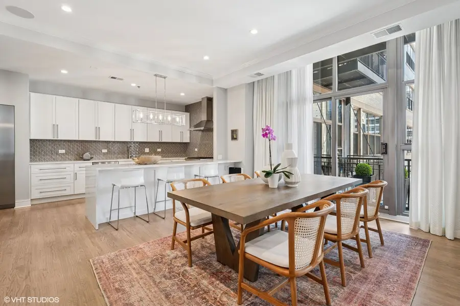 212 W Washington Street #1807, Chicago, IL 60606 - Image #2