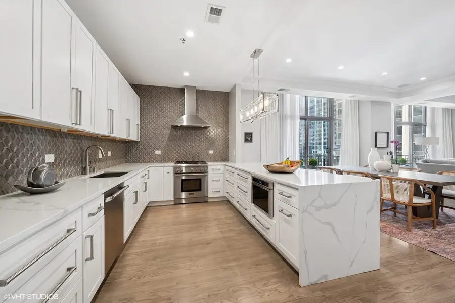 212 W Washington Street #1807, Chicago, IL 60606 - Image #3