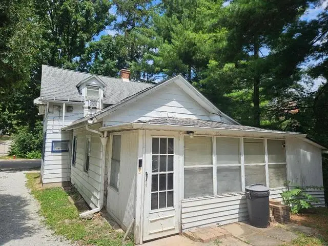 436 Barrington Avenue, East Dundee, IL 60118 - Image #3