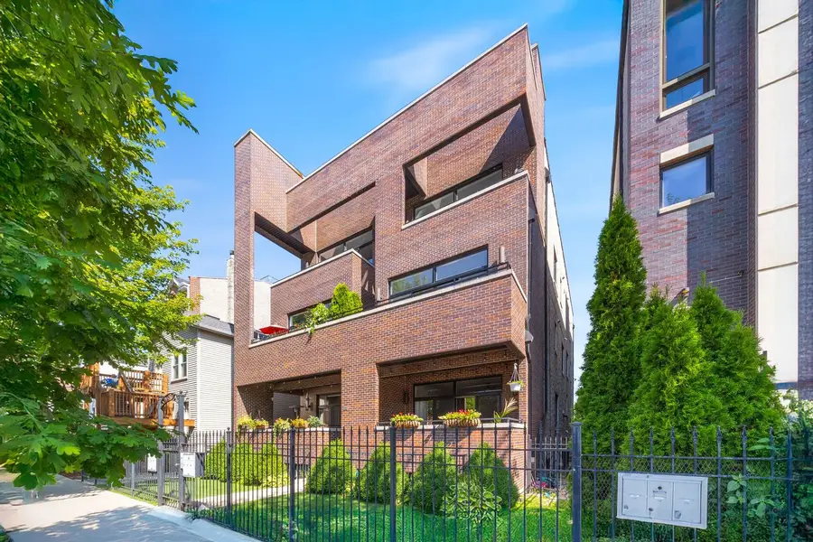 1332 W Hubbard Street #2E, Chicago, IL 60642 - Image #2