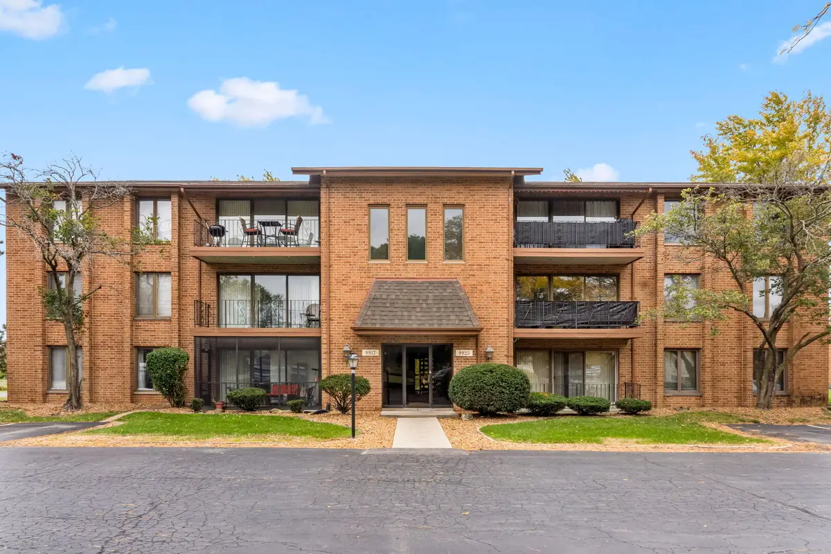 9925 Shady Lane #5004, Orland Park, IL 60462 - Image #1