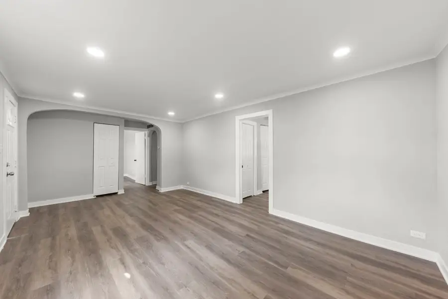 5701 W 89th Place, Oak Lawn, IL 60453 - Image #3