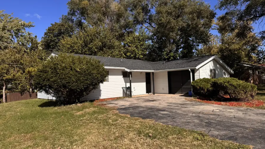 124 W Briarcliff Road, Bolingbrook, IL 60440 - Image #2