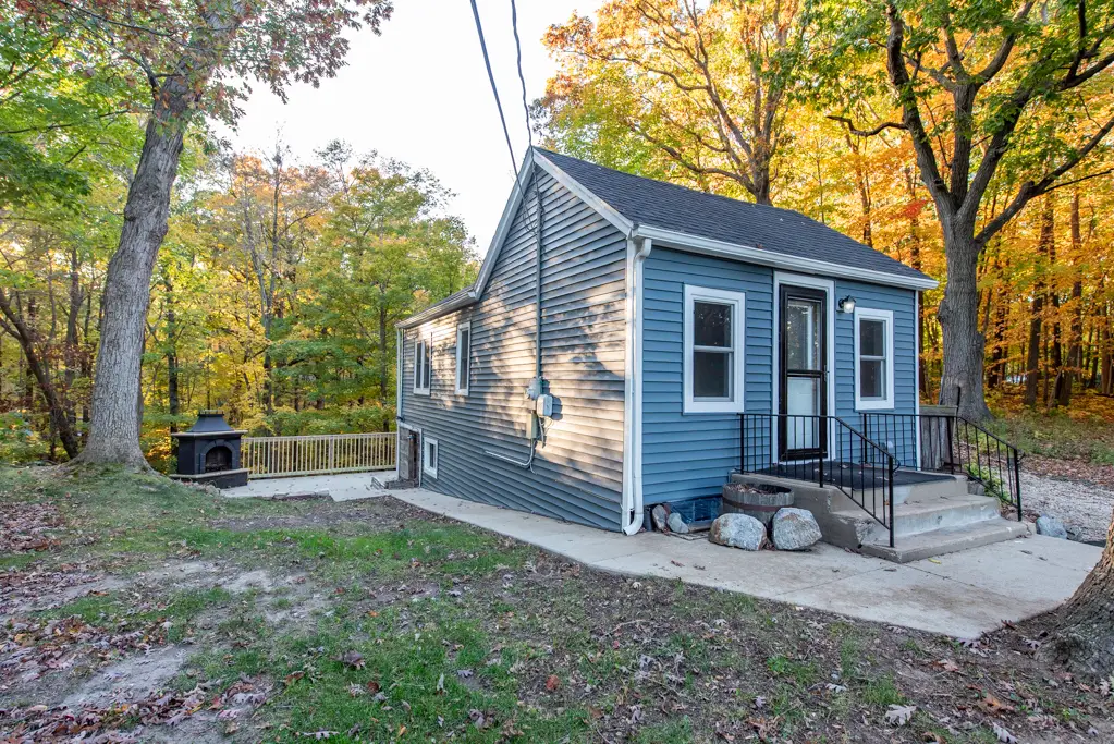 1414 Sheridan Road, Winthrop Harbor, IL 60096 - Image #1