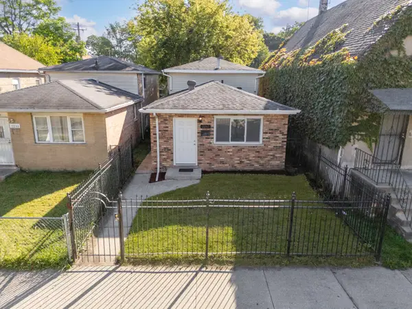 7237 S St Lawrence Avenue, Chicago, IL 60619