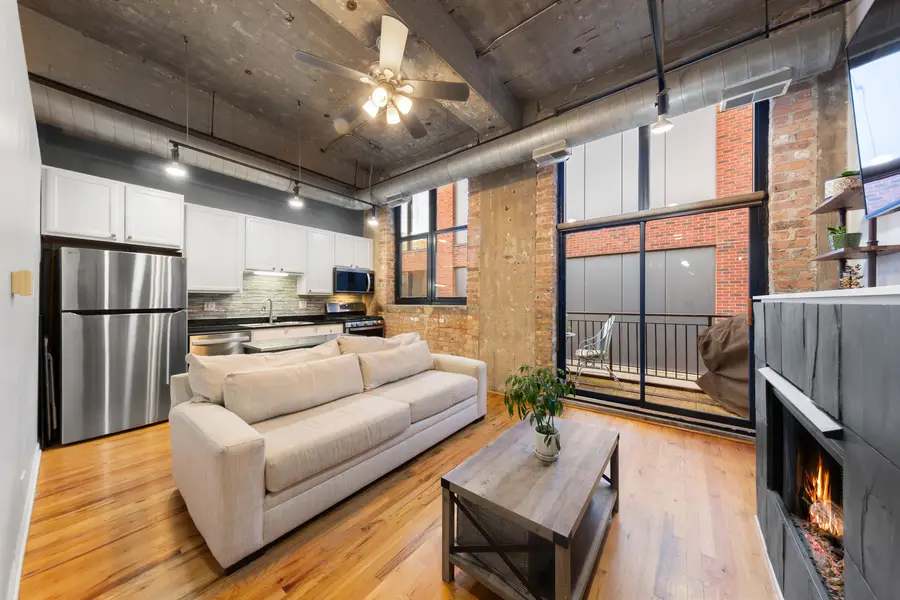 215 N Aberdeen Street #403A, Chicago, IL 60607 - Image #2