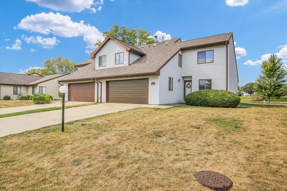 423 Clearwater Drive #423, Champaign, IL 61822 - #1