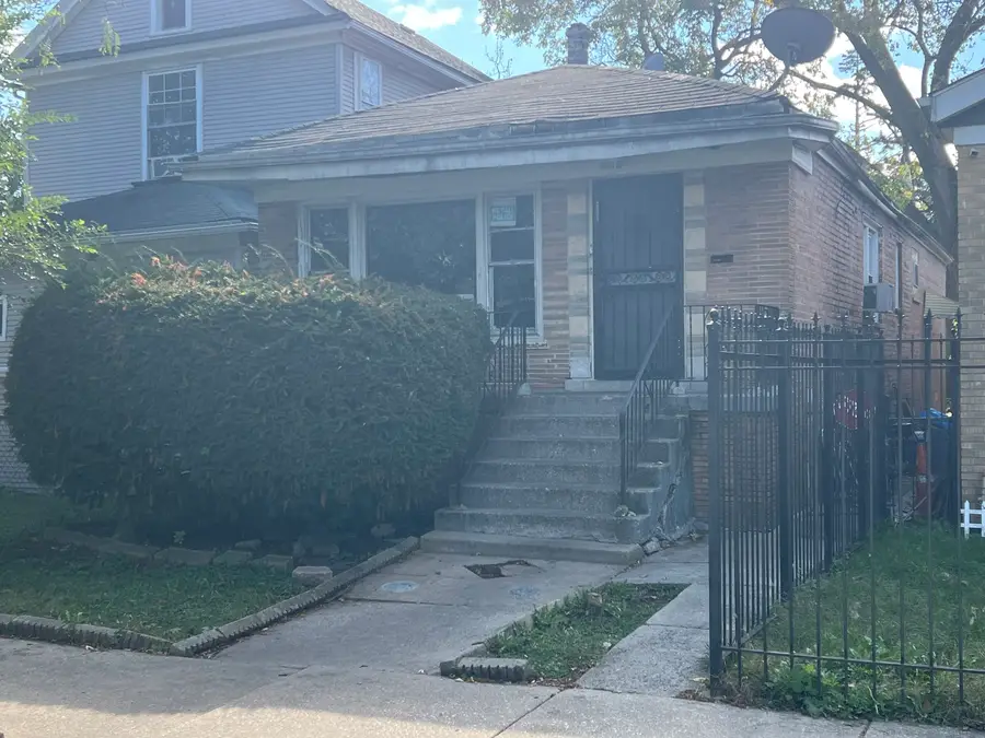 2115 W 68th Place, Chicago, IL 60636 - Image #2