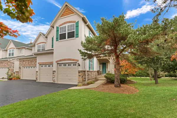 418 Bay Tree Circle, Vernon Hills, IL 60061