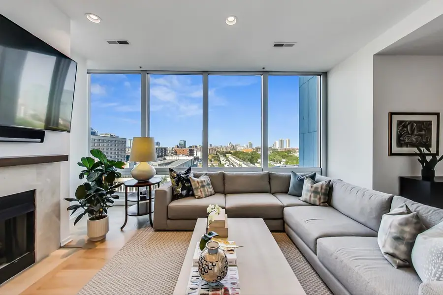 500 W Superior Street #612, Chicago, IL 60654 - Image #3