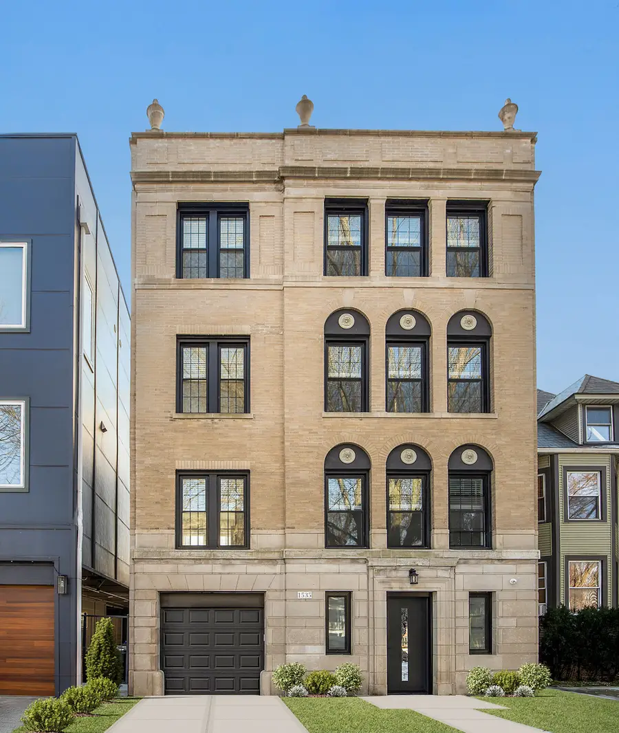 1535 W Estes Avenue #2, Chicago, IL 60626 - #3