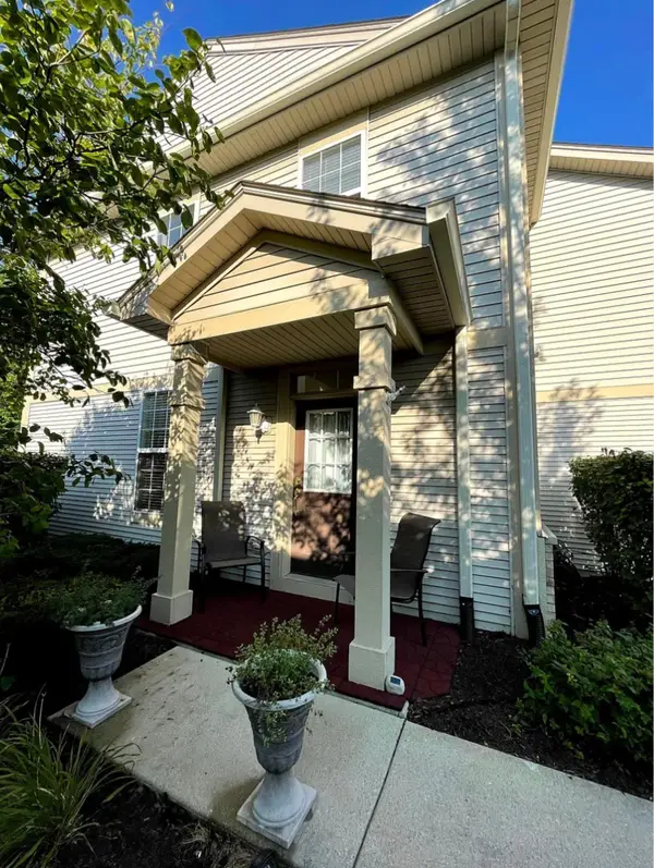 2326 Sunshine Lane, Aurora, IL 60503