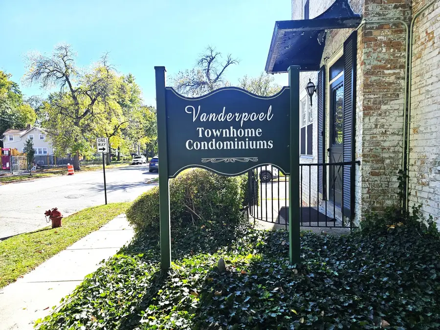 1744 W 95th Place, Chicago, IL 60643 - Image #2