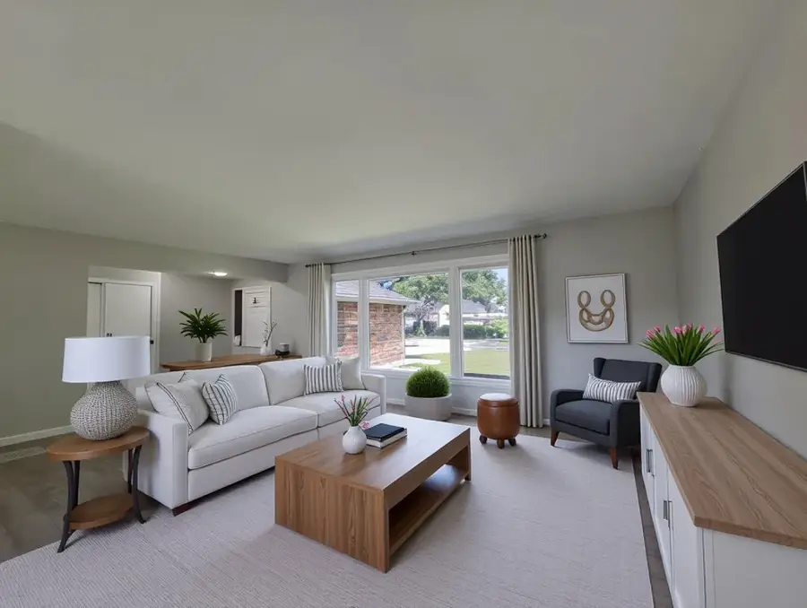 6037 Spring Lane, Matteson, IL 60443 - Image #2