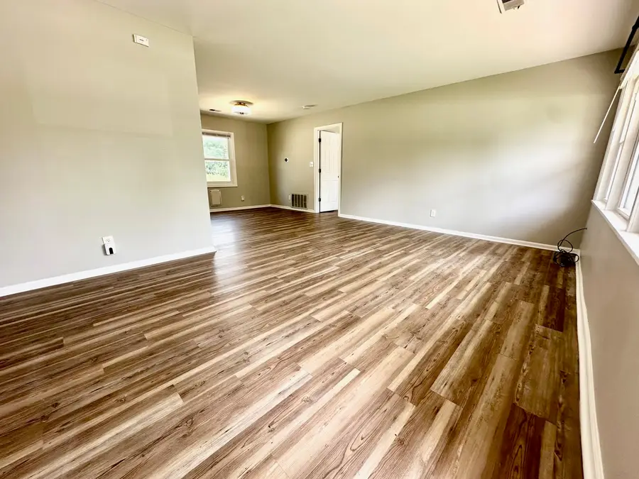 34W744 N James Drive, Saint Charles, IL 60174 - Image #2