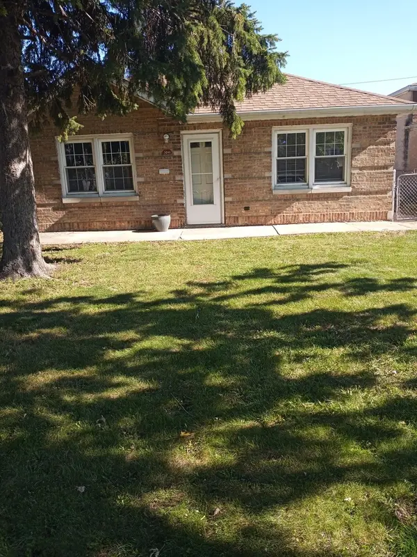 3041 Lincoln Street, Franklin Park, IL 60131