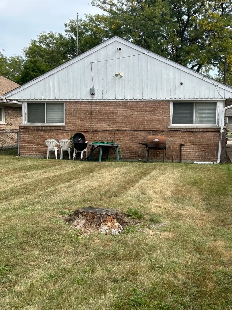 9528 S Bennett Avenue, Chicago, IL 60617 - Image #3