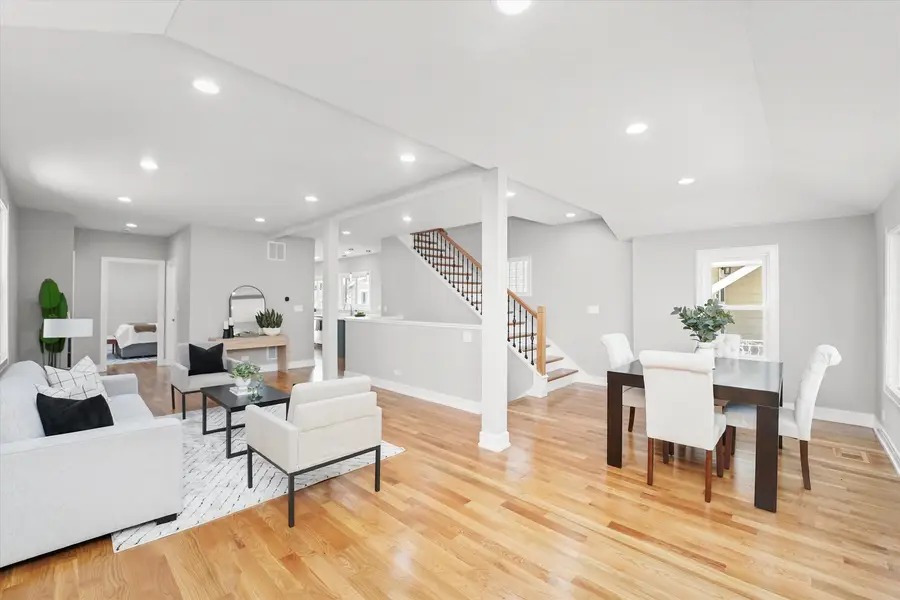 4119 N Meade Avenue, Chicago, IL 60634 - Image #2