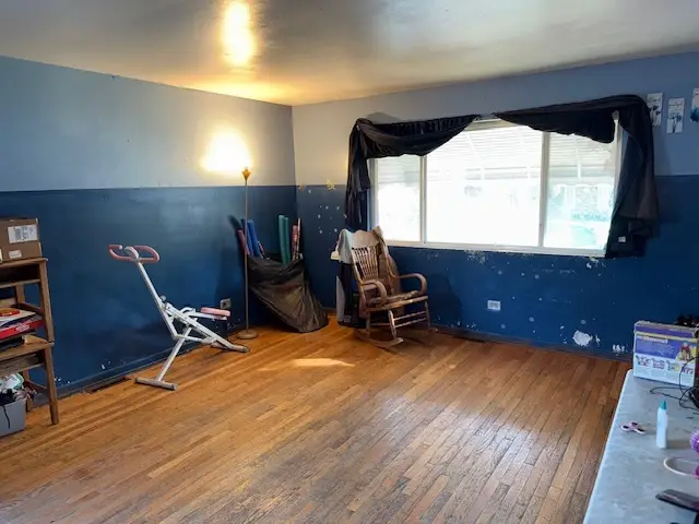 14038 S Saginaw Avenue, Burnham, IL 60633 - Image #3