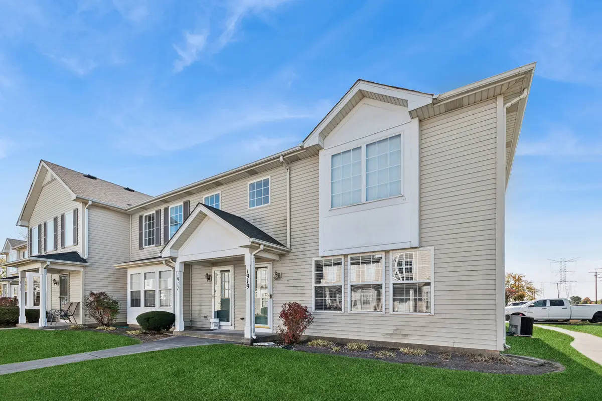 1919 Carousel Court #1919, Joliet, IL 60435 - Image #1