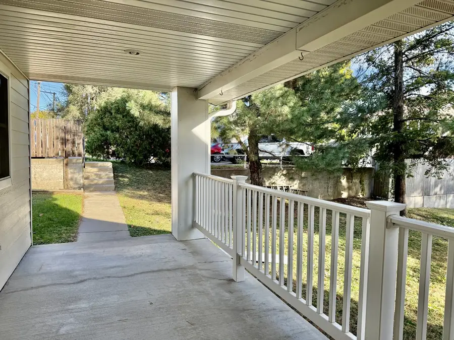 422 Chartres Street, Lasalle, IL 61301 - Image #3