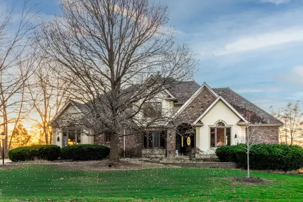 28790 N Sky Crest Drive, Ivanhoe, IL 60060