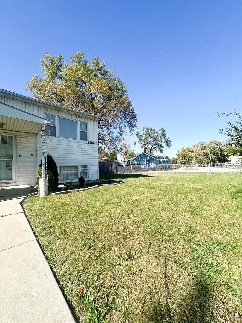 16306 Park Avenue, Markham, IL 60428 - Image #2