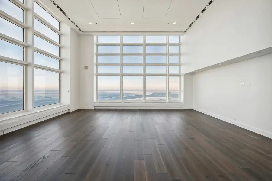 Address Withheld By Seller, Chicago, IL 60611 - Image #3