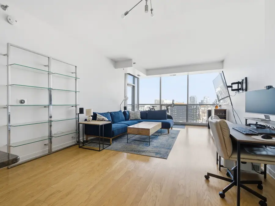 303 W Ohio Street #2201, Chicago, IL 60654 - Image #3