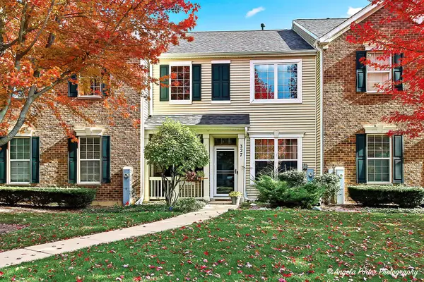 327 S Litchfield Drive #327, Round Lake, IL 60073