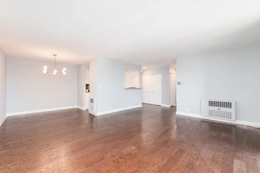 1110 Grove Street #4H, Downers Grove, IL 60515 - Image #3