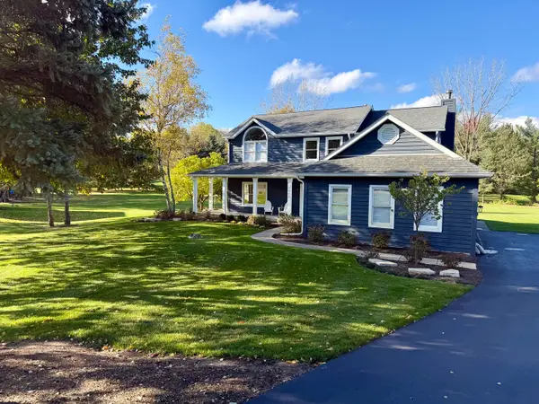 Address Withheld By Seller, Crystal Lake, IL 60012