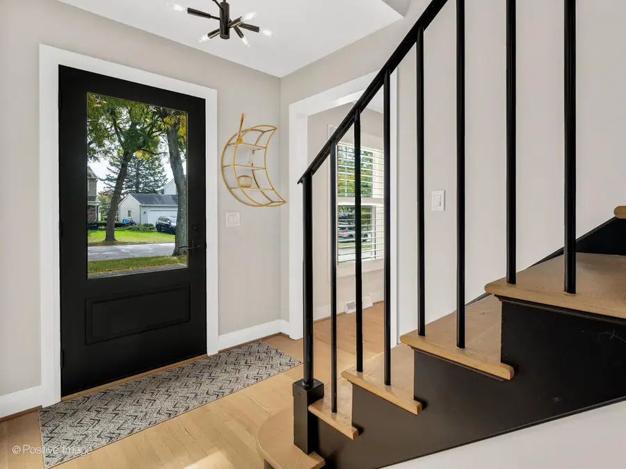 1460 Arrow Wood Lane, Downers Grove, IL 60515 - Image #2