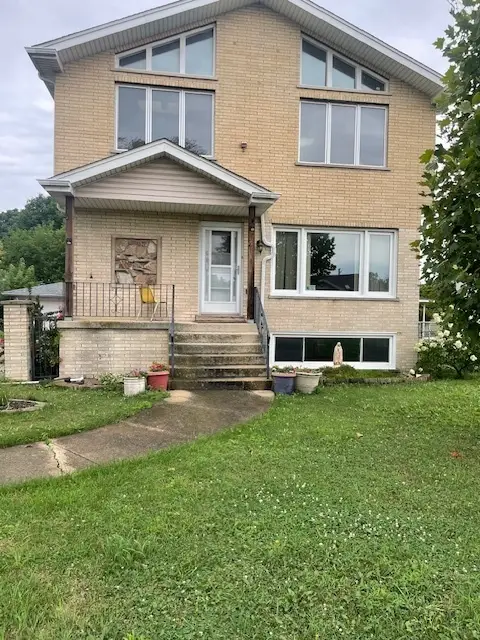 7332 Beloit Avenue, Bridgeview, IL 60455