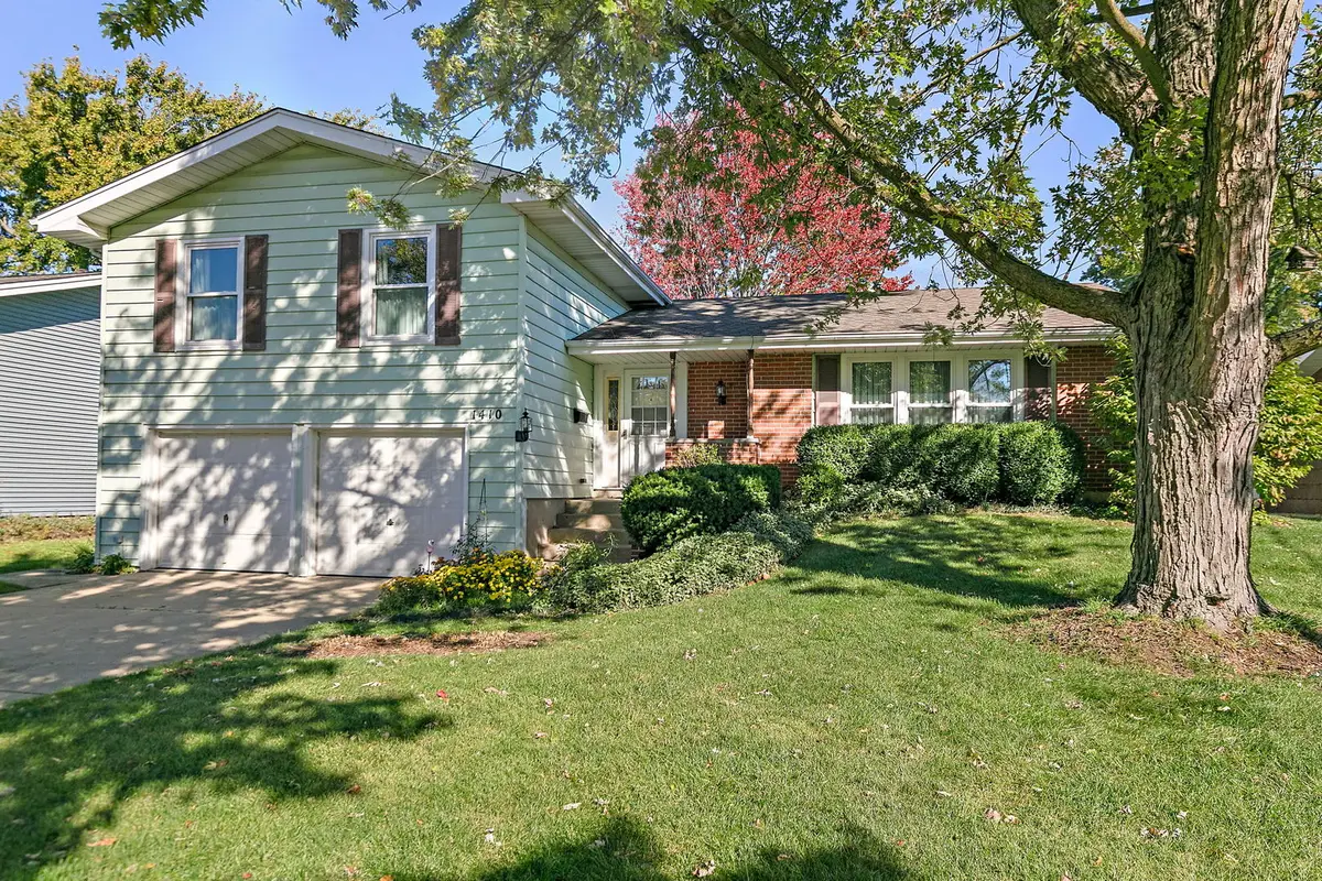 1410 Nottingham Lane, Hoffman Estates, IL 60169 - Image #1