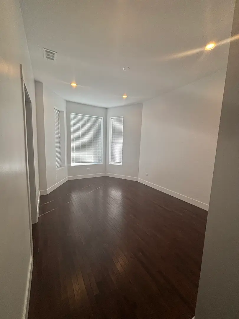 1242 S Sawyer Avenue, Chicago, IL 60623 - Image #2