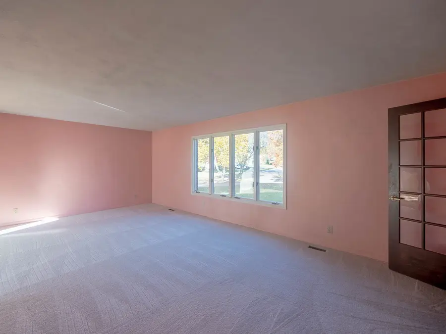 19 Cedar Gate Circle, Sugar Grove, IL 60554 - Image #2