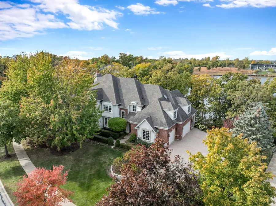 817 Lakeview Lane, Burr Ridge, IL 60527 - Image #3