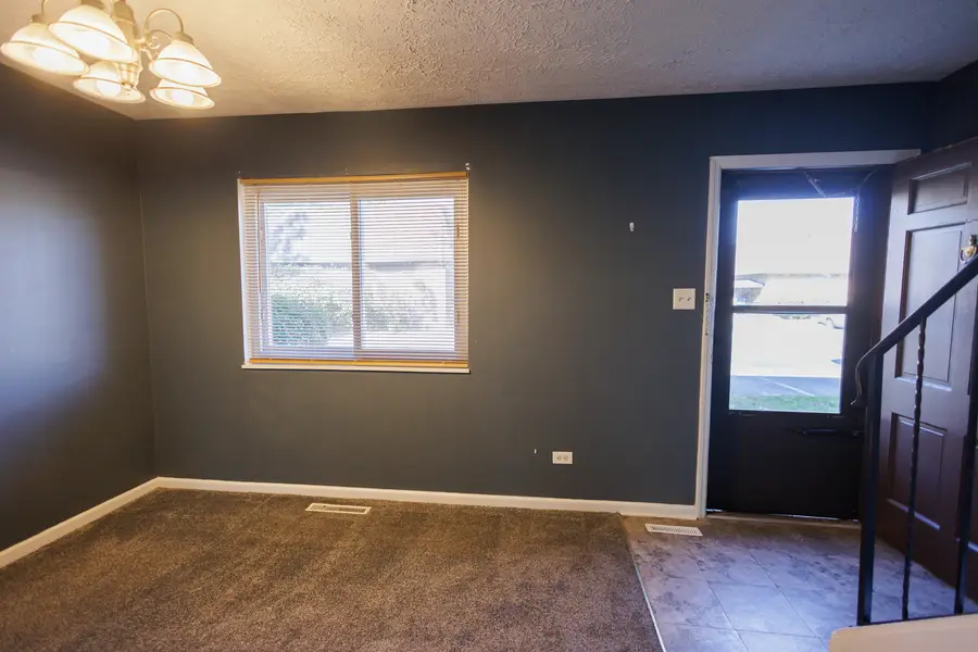 1119 S Curtis Avenue #F62, Kankakee, IL 60901 - Image #3